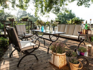 98.00.0866 Комплект для гостиной Romeo Elegance uni natural 7 предметов. - включая 2 шезлонга, 2 подушки для сиденья / спинки, простые натуральные, 1 скамейку для отдыха, 1 подушку для скамейки, простую натуральную, 1 стол для отдыха 135 × 70 Mbm