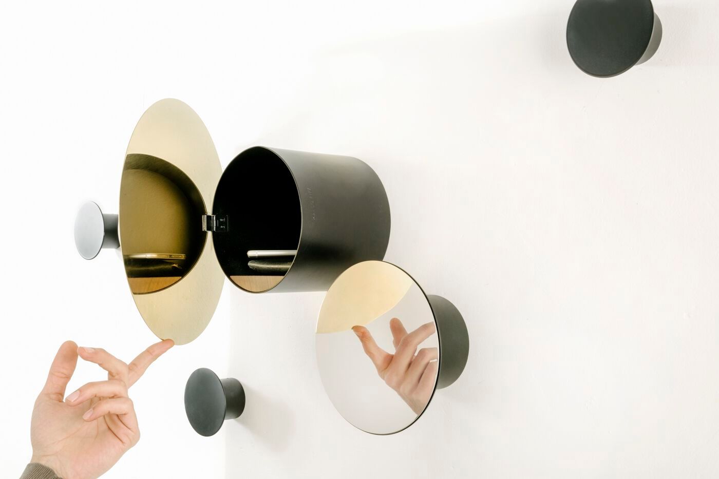 Железная настенная вешалка Ripa гвоздь ARCH-00035701 - Вид №2