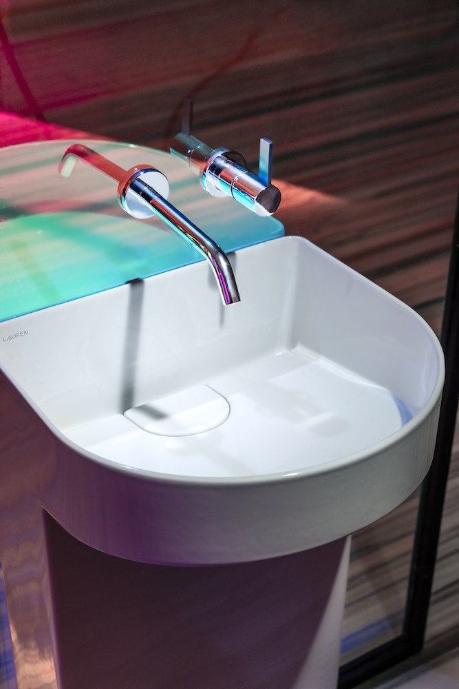 H8113410001121 Раковина, объединенная с пьедесталом, без места для установки смесителя, крепление к стене, включает керамическую крышку для сливного отверстия LAUFEN PRO - Вид №5