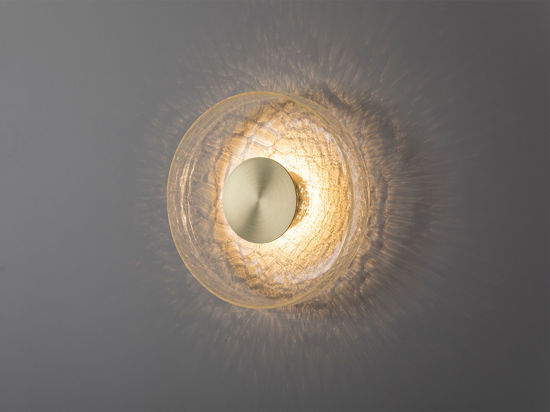 Стеклянный светодиодный настенный светильник ADesignStudio Crackle ARCH-00142294