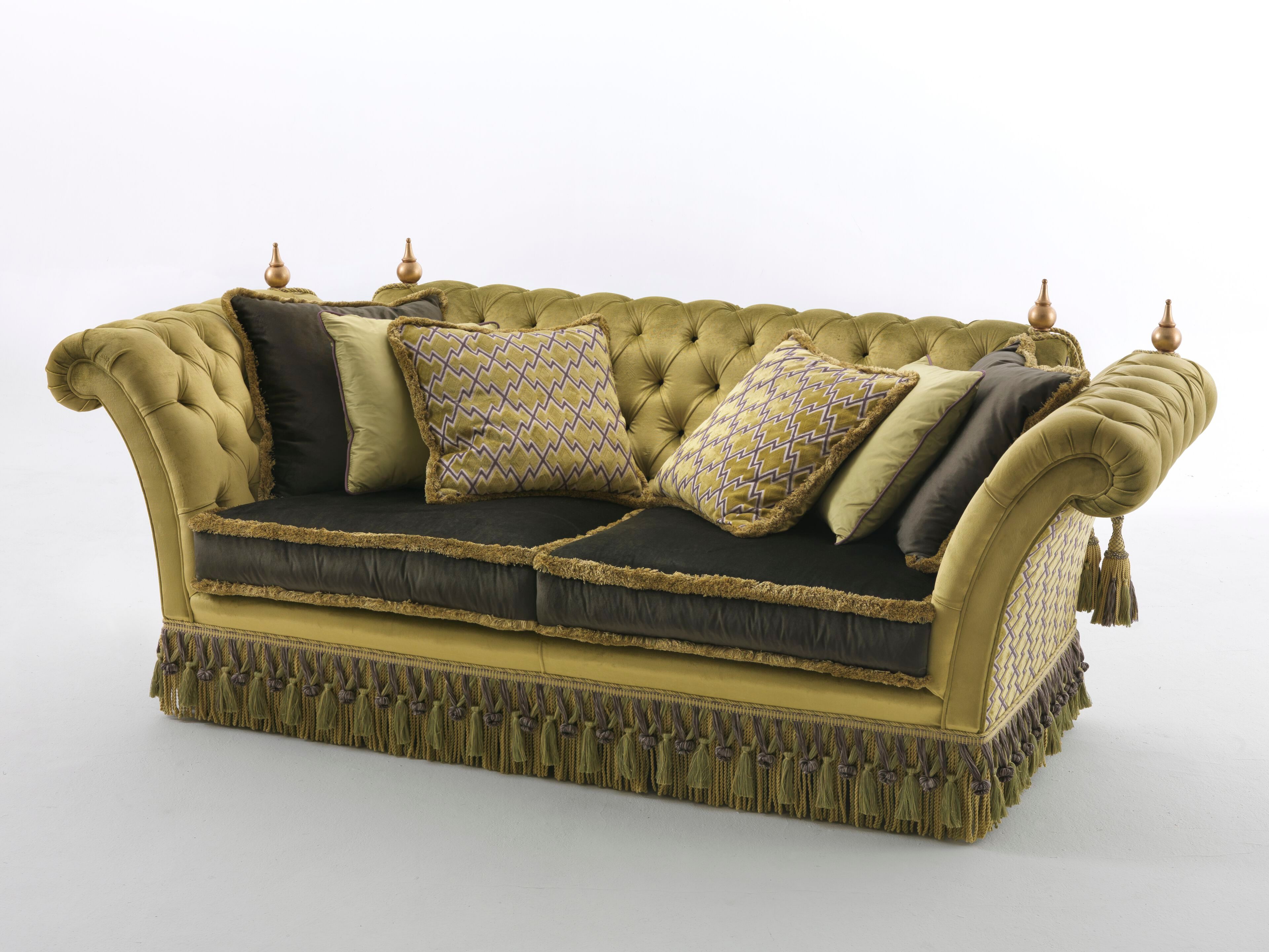 3-местный тканевый диван capitonné OAK Галерея ARCH-00015532 - Вид №1