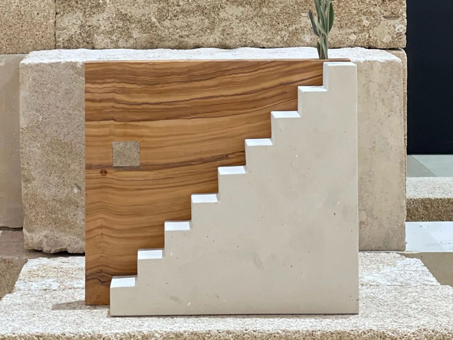 Безделушка / скульптура из камня Лечче и оливкового дерева PIMAR руины ARCH-00093116