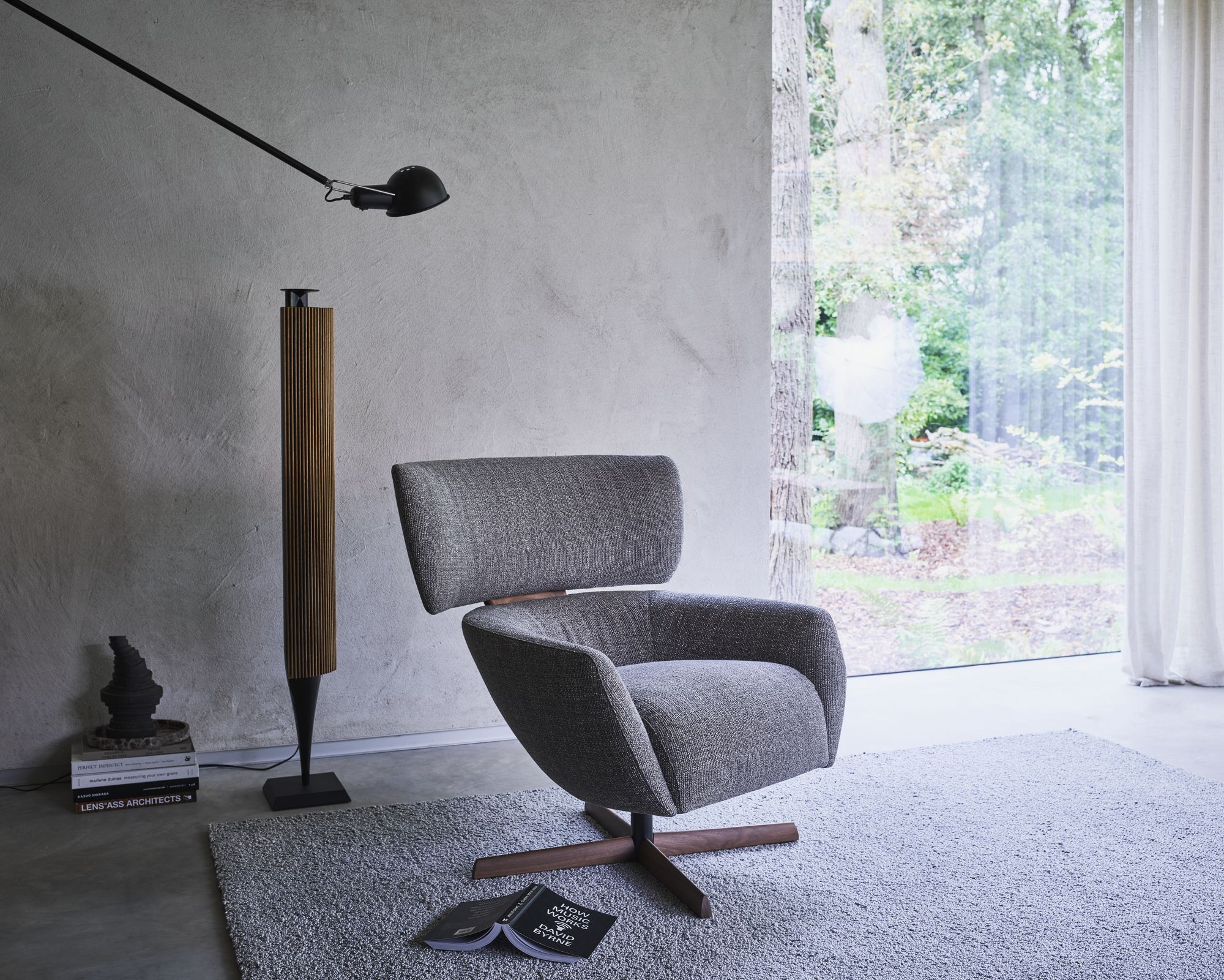 Тканевое кресло с подлокотниками Montis Джордж ARCH-00032114 - Вид №1