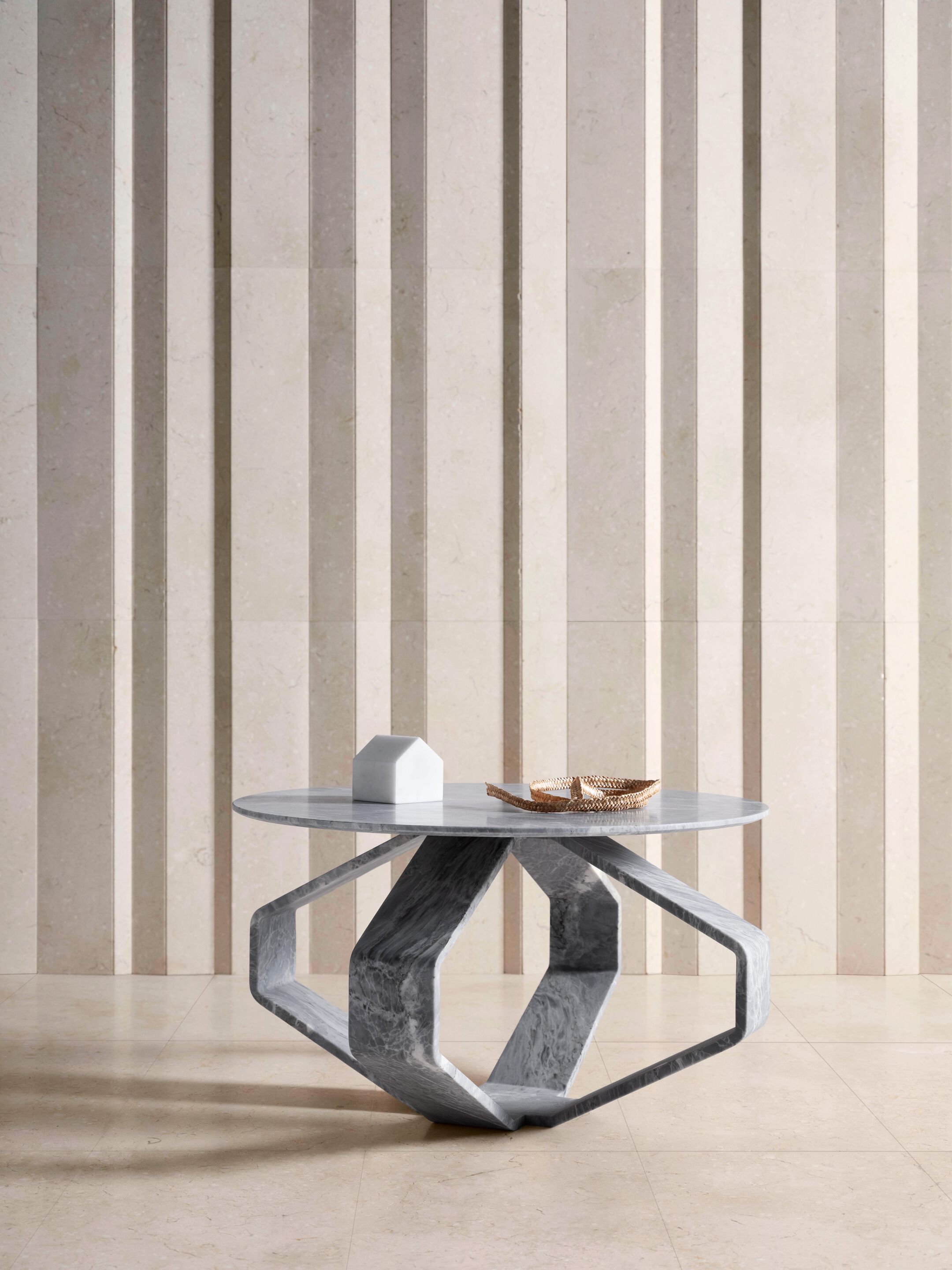 Круглый мраморный журнальный столик LUCE DI CARRARA Filo ARCH-00014630