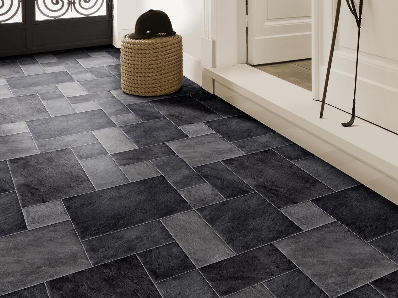 Нескользящий виниловый пол с эффектом камня BEAUFLOR Ultratex ARCH-00050396