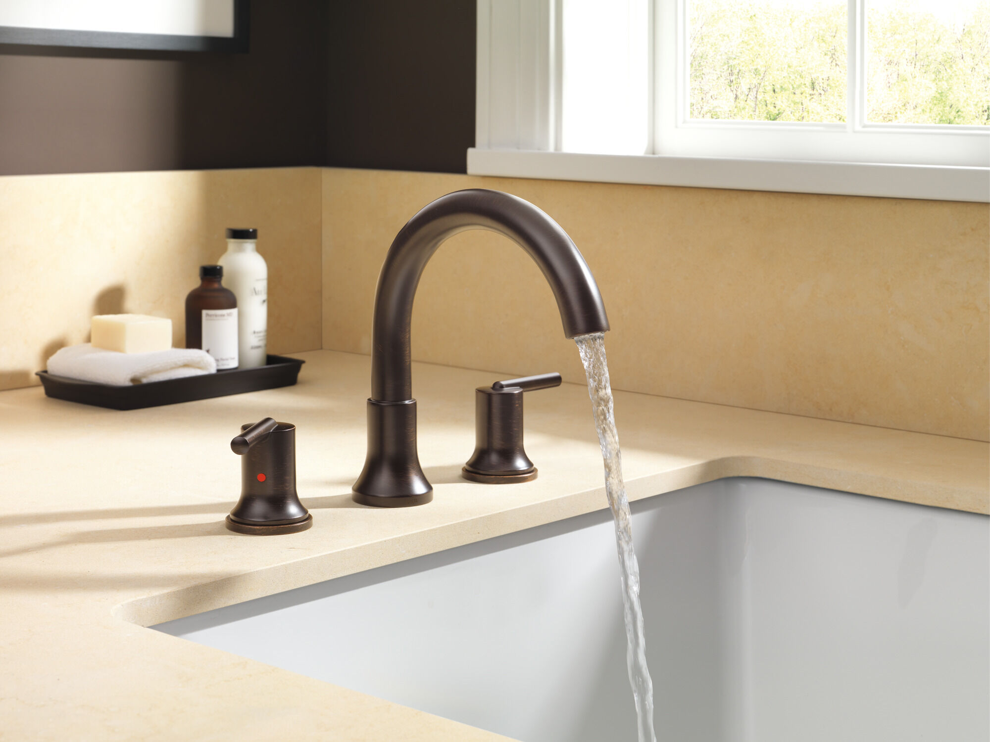 T2759-RB Римская ванна Delta Faucet Trinsic Венецианская бронза  - Вид №1