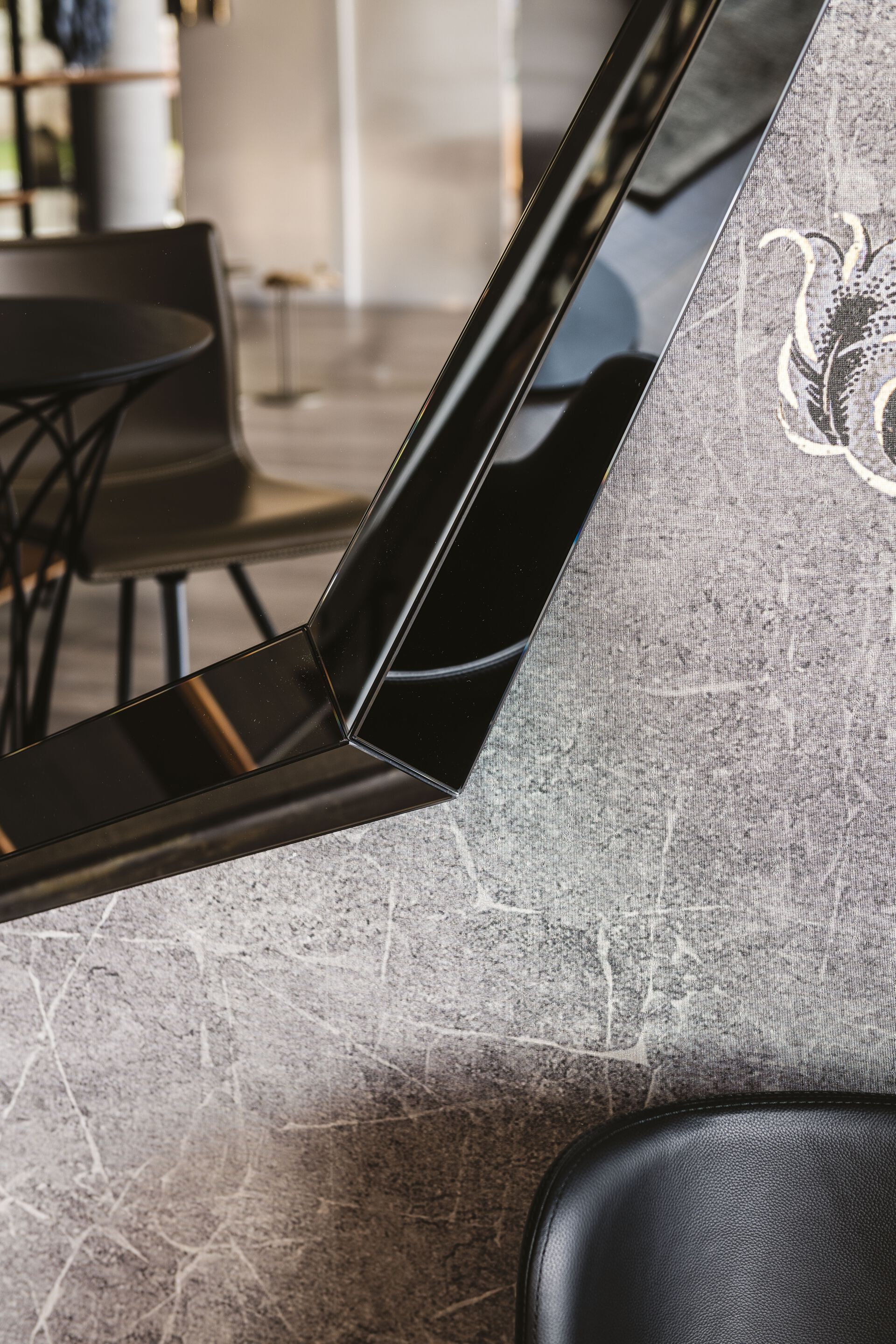 Восьмиугольное настенное зеркало Cattelan italia EMERALD MAGNUM ARCH-00039168 - Вид №3