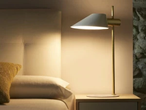 Aromas del Campo Настольная лампа из металла с фиксированным кронштейном Cohen S1196