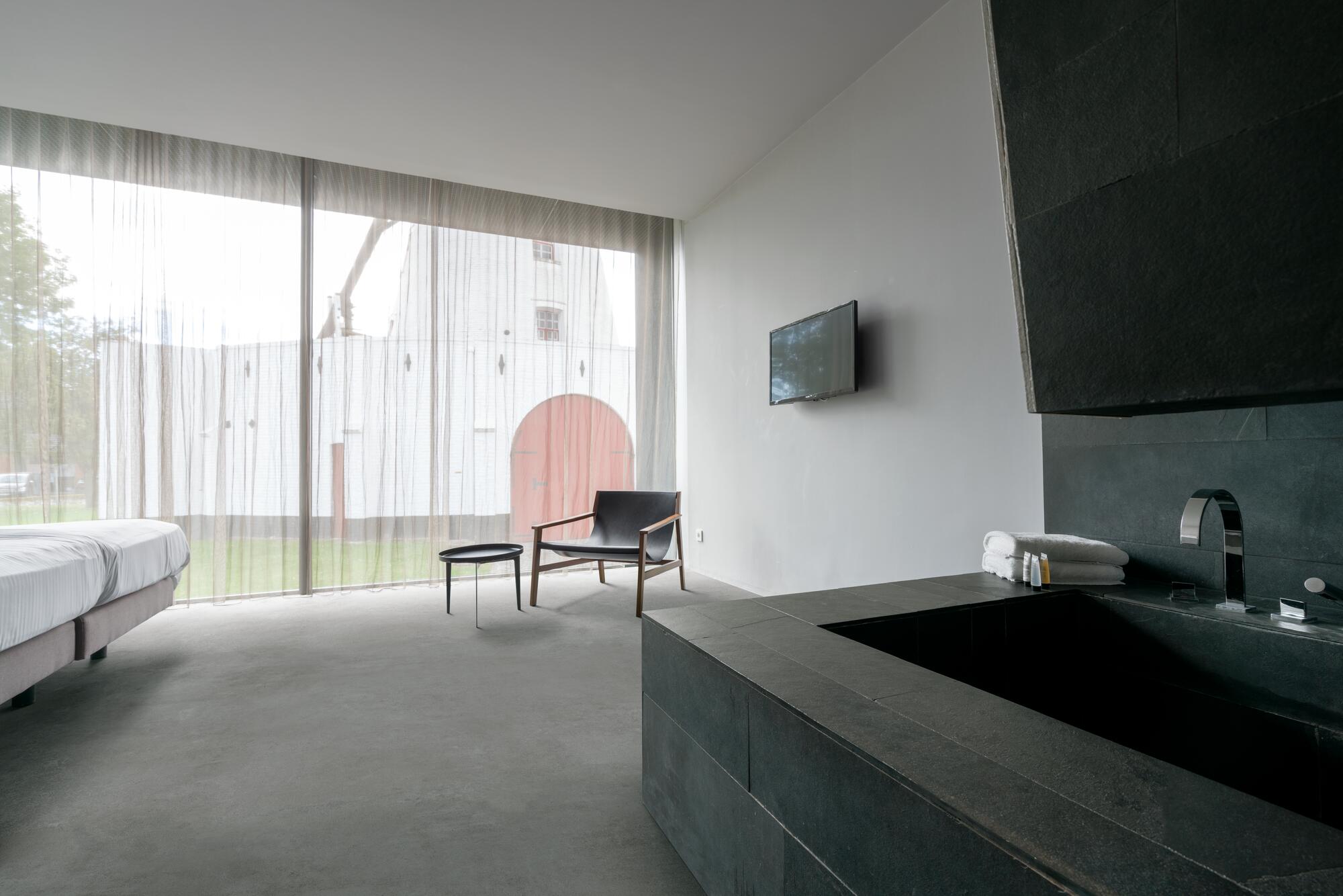 Противоскользящий виниловый пол с эффектом цемента BEAUFLOR Sonipro ARCH-00119952 - Вид №5