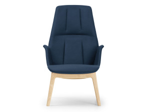 Тканевое кресло с высокой спинкой