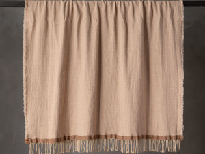 Плед из шелка и шерсти