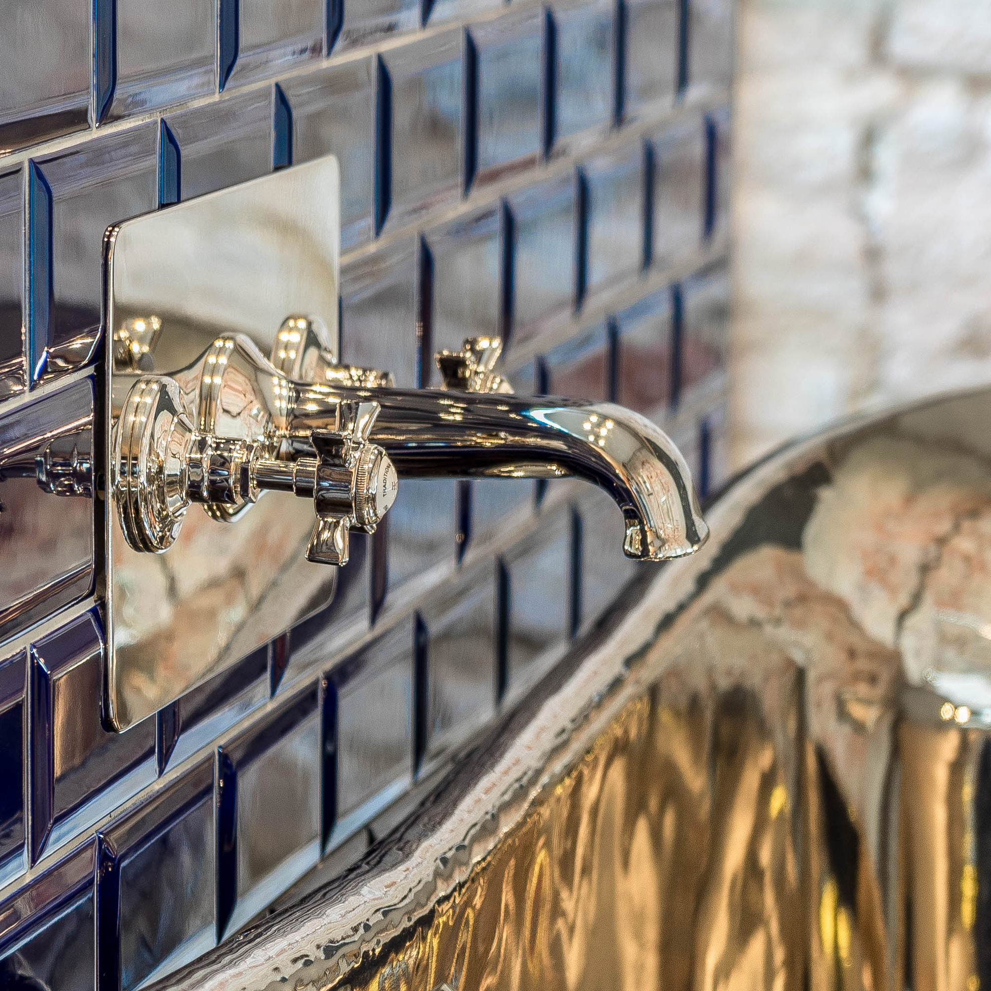 Traditional bathrooms АНГЛИЯ Кран для заливной горловины на 3 отверстия Tb373.414.ag  - Вид №2