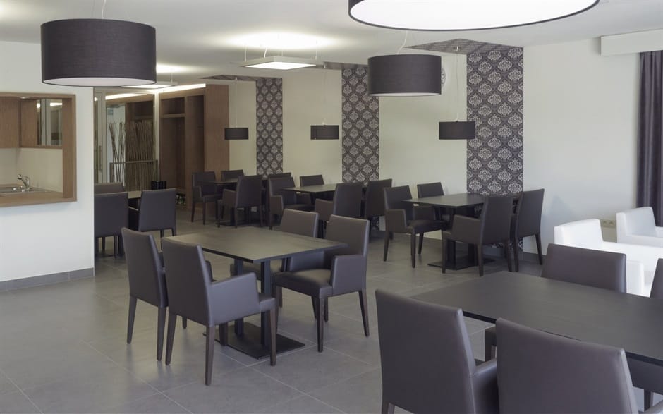 Мягкий штабелируемый стул Andreu World ANNA SI1370 ARCH-00022223 - Вид №7