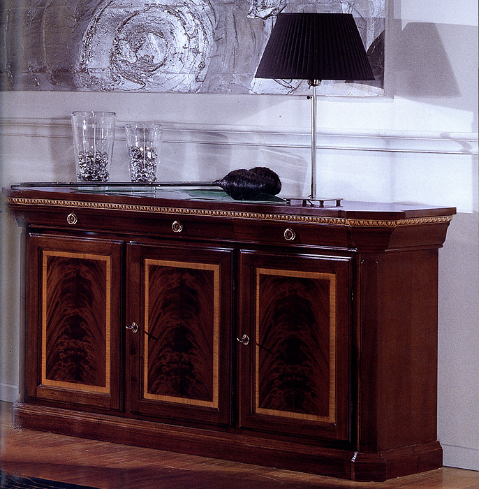 Буфет  GUERRA VANNI 2005/M 