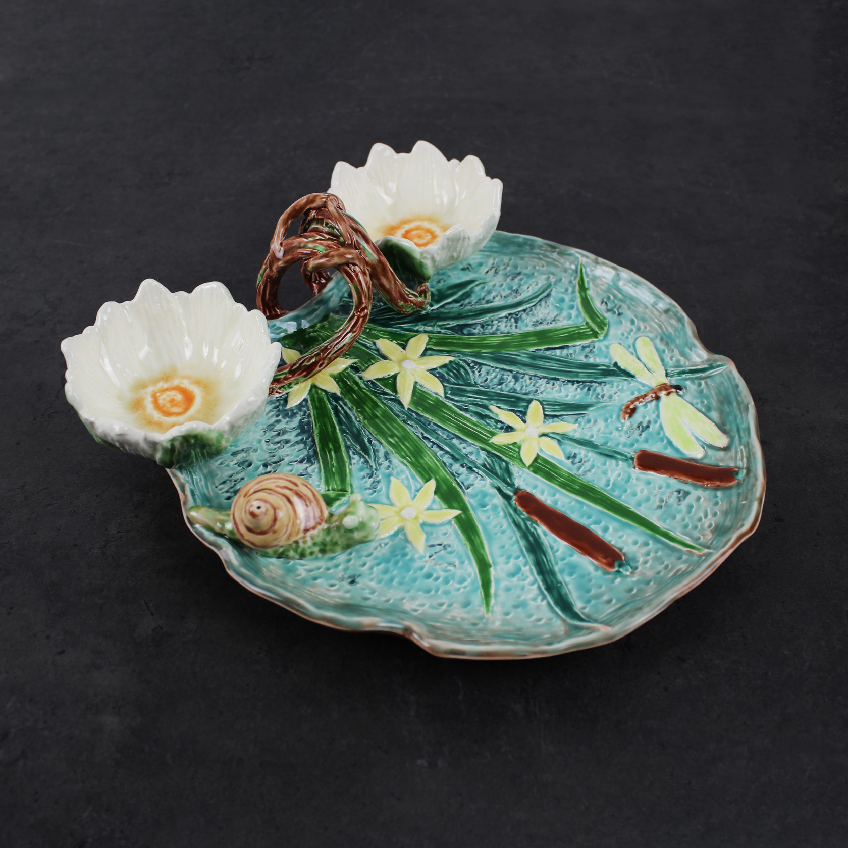 Блюдо для закусок (с двумя кувшинками) Серо-зеленый PROVANSFAIENCE sun-id-994585 - Вид №5