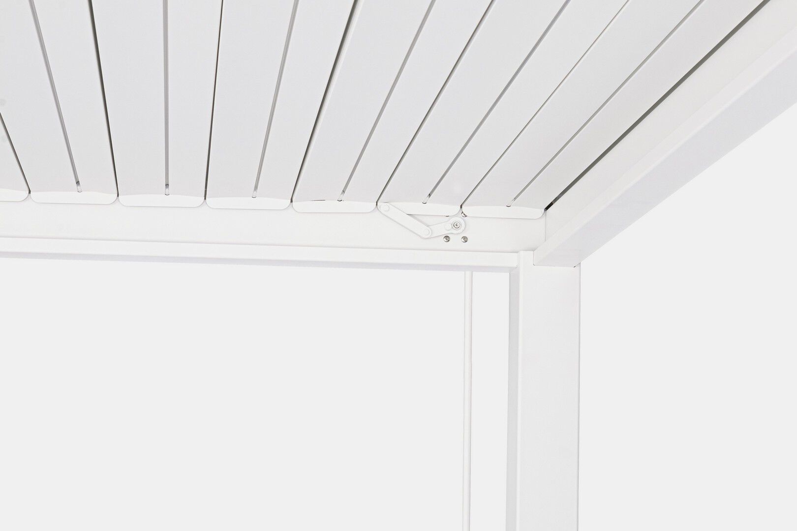 Самонесущая пергола из алюминия с поворотными пластинами BIZZOTTO OCEAN ARCH-00042235 - Вид №29