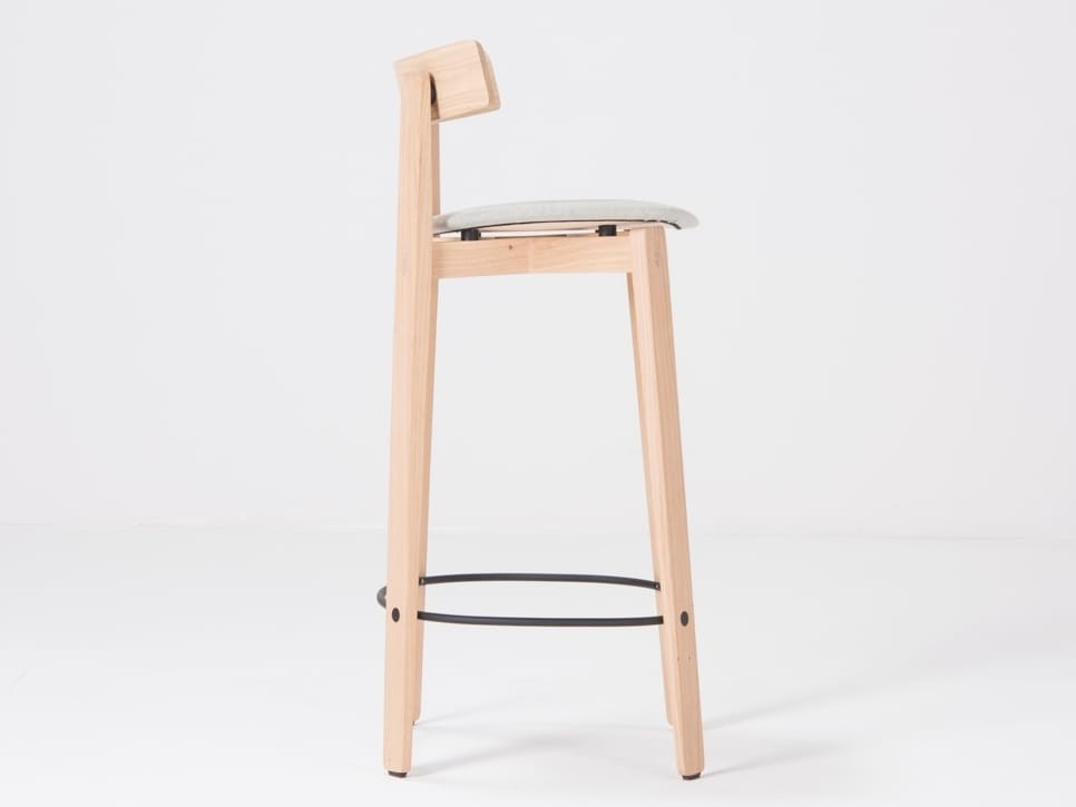 Дубовый барный стул со спинкой Gazzda ARCH-00101904 - Вид №12