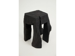 Дубовый стул / журнальный столик