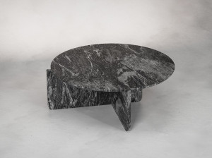 Круглый мраморный журнальный столик