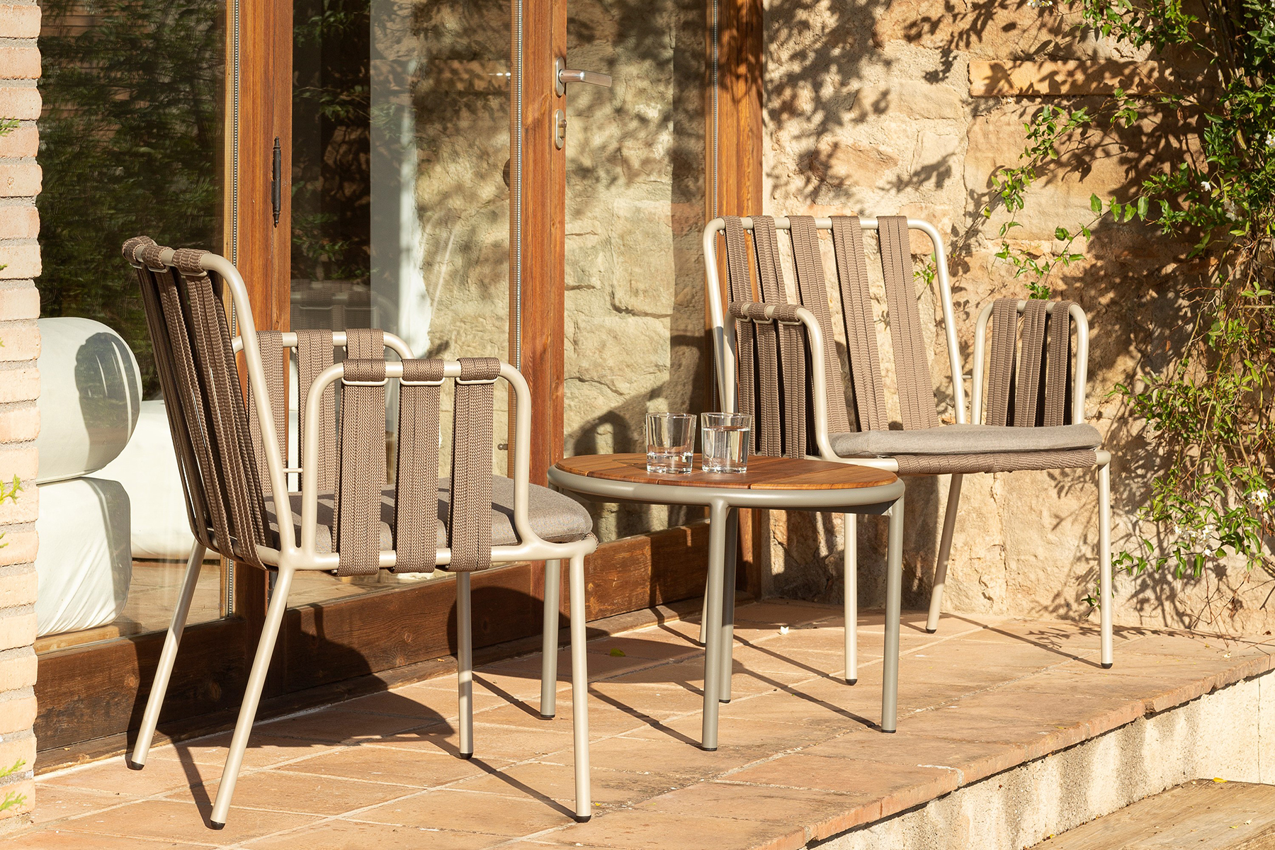 Низкое кресло Teja Bivaq sun-id-1986051 - Вид №2