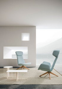 Вращающееся кресло с подголовником