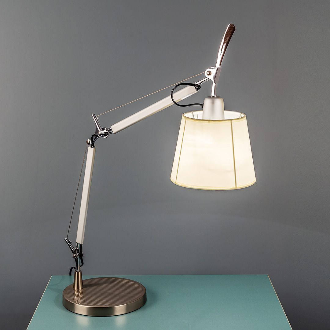 Лампа настольная на кронштейне с абажуром бежевая Frezia Light 90005 FREZIA LIGHT  00-3953629 Бежевый  - Вид №1