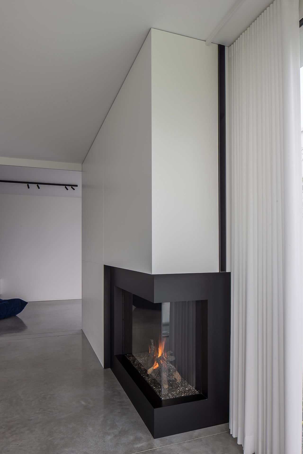 Газовый угловой камин Metalfire ARCH-00114069 - Вид №7