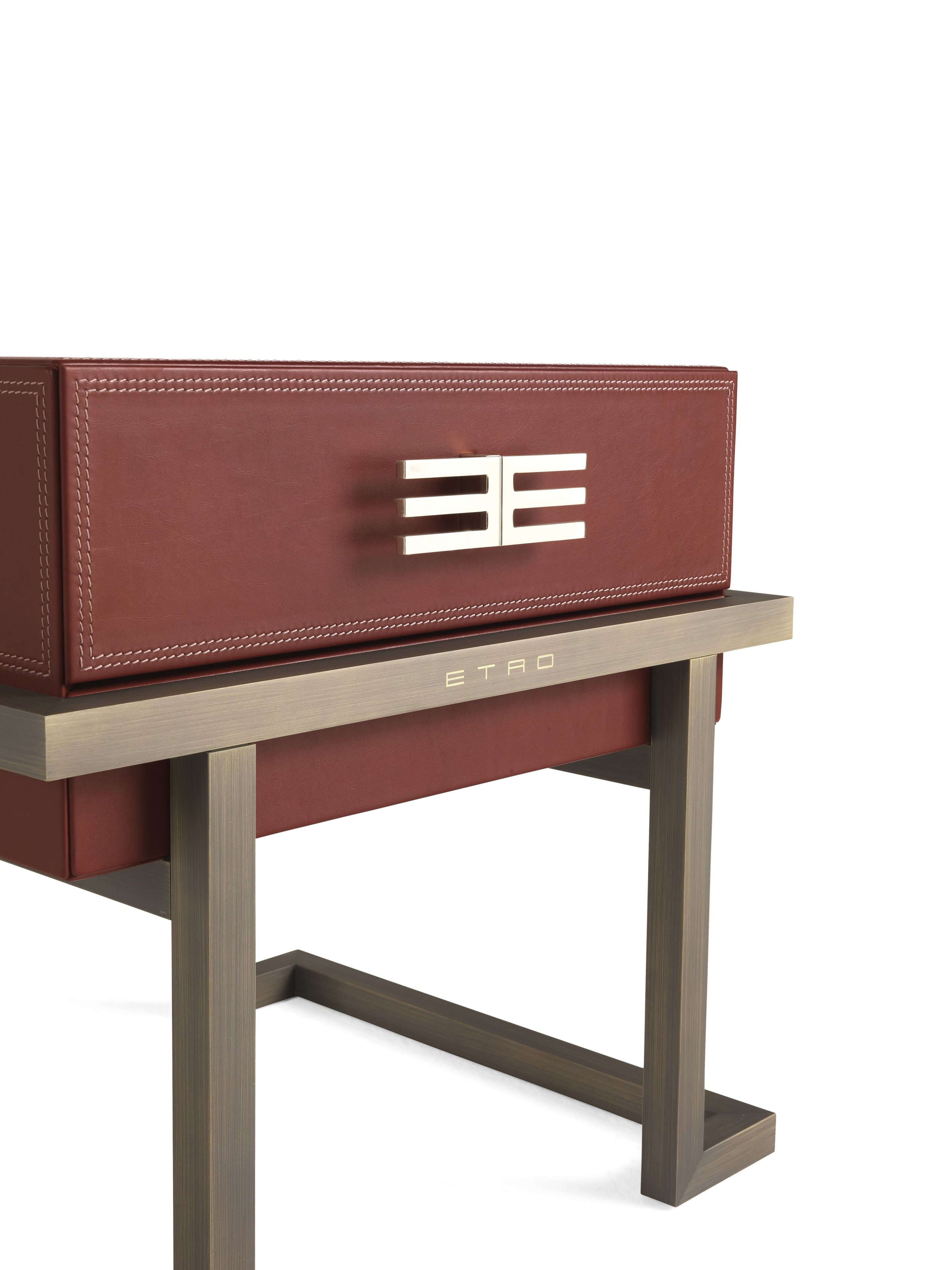 Прямоугольная прикроватная тумбочка из металла и кожи ETRO Home Interiors Калькутта ARCH-00048976 - Вид №2