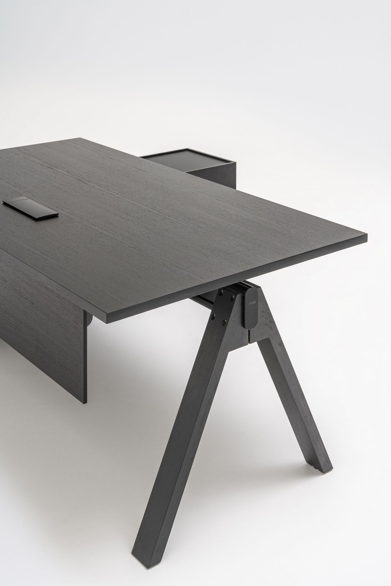 Деревянный угловой секционный стол со встроенной полкой MDD Viga ARCH-00080022 - Вид №36