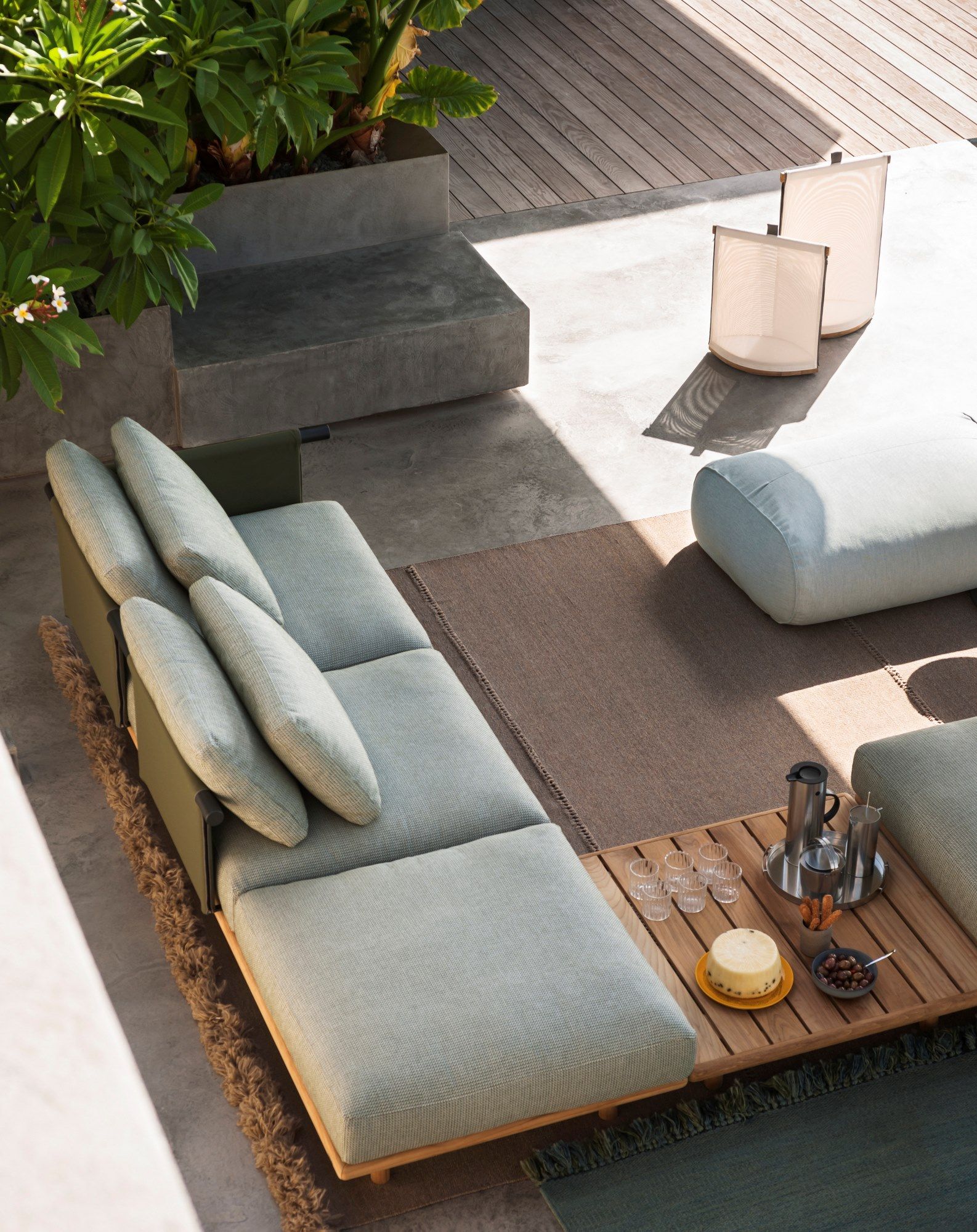 ТИК квадратный низкий садовый столик RODA ARCH-00109338 - Вид №3