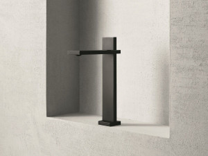 Однорычажный смеситель для раковины