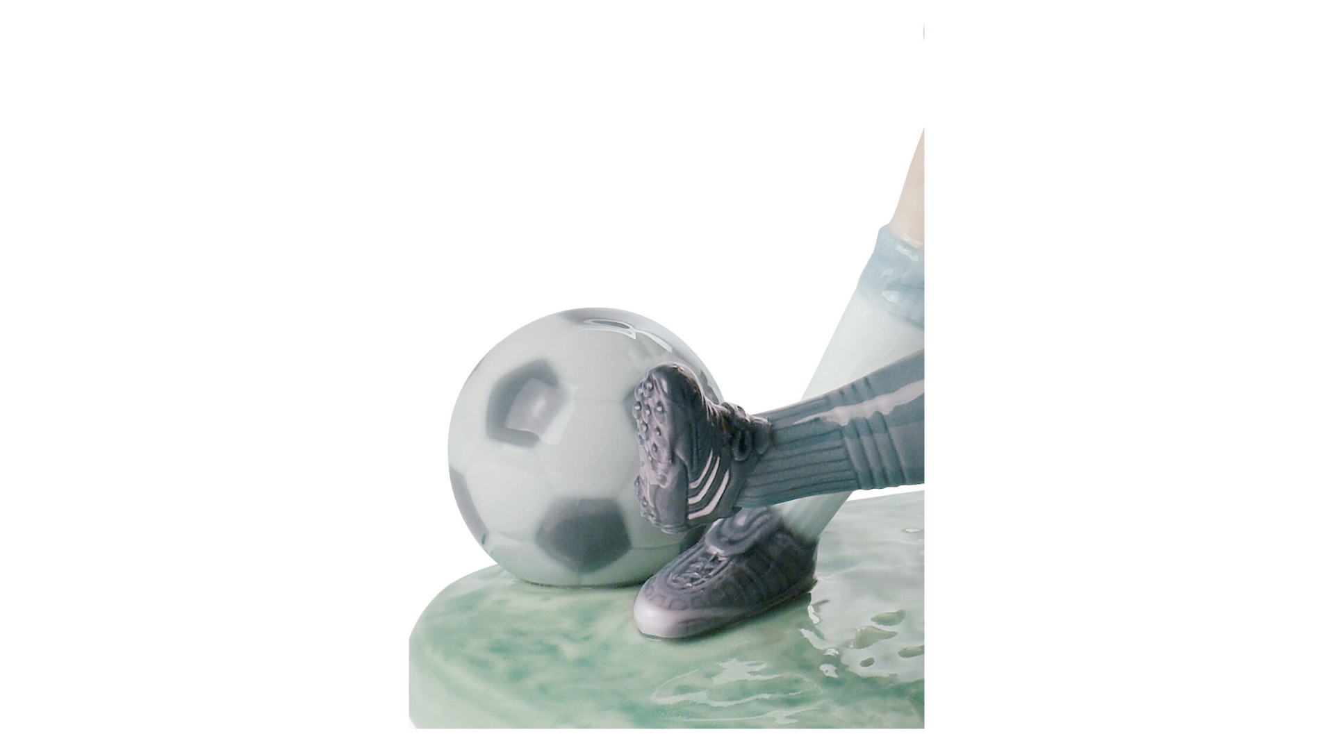 10669044 LLADRO Фигурка Lladro "Юные футболисты" 20x19см Фарфор Lladró  - Вид №4