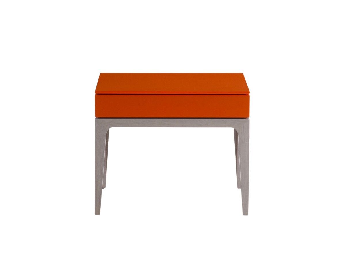 Прямоугольная тумбочка из дуба с ящиками ROCHE BOBOIS Devom ARCH-00002928