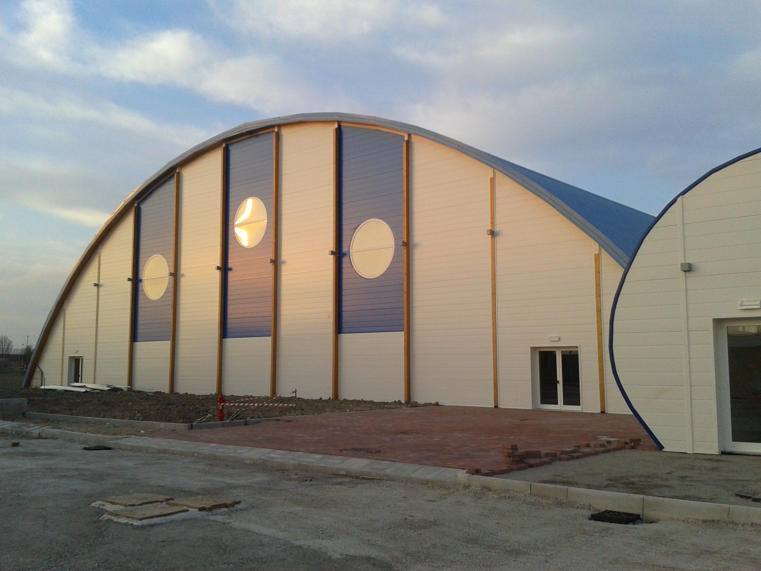 Изолированная металлическая панель для фасада ELCOM SYSTEM ТЕРМОПАРЕТЫ® ARCH-00037807 - Вид №159