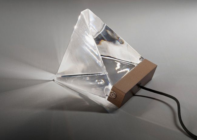 Настольная лампа F41B0176 от Fabbian FABBIAN ИНТЕРЬЕРНЫЕ 244470 Бронза;прозрачный  - Вид №1