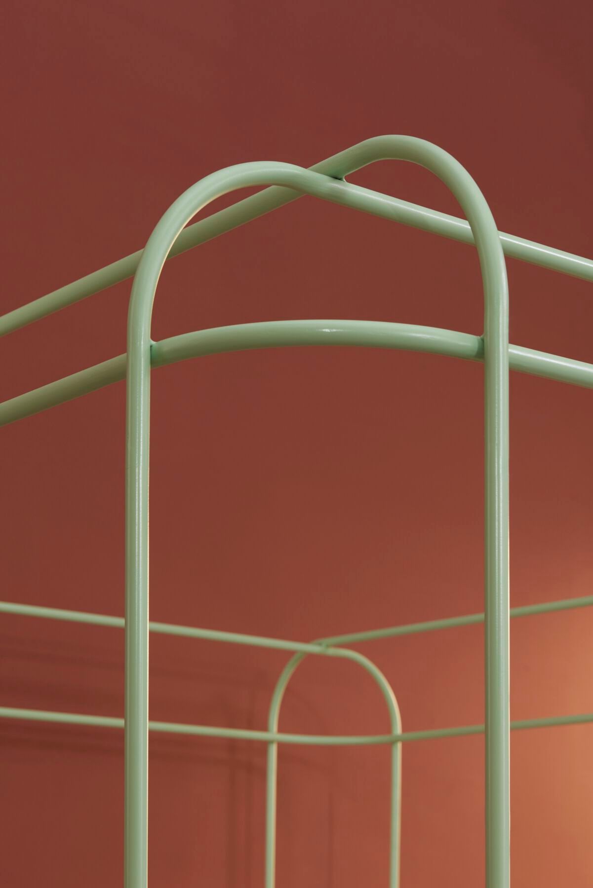 Двуспальная кровать из кованого железа с мягким изголовьем Lispi DEHORS ARCH-00035693 - Вид №4