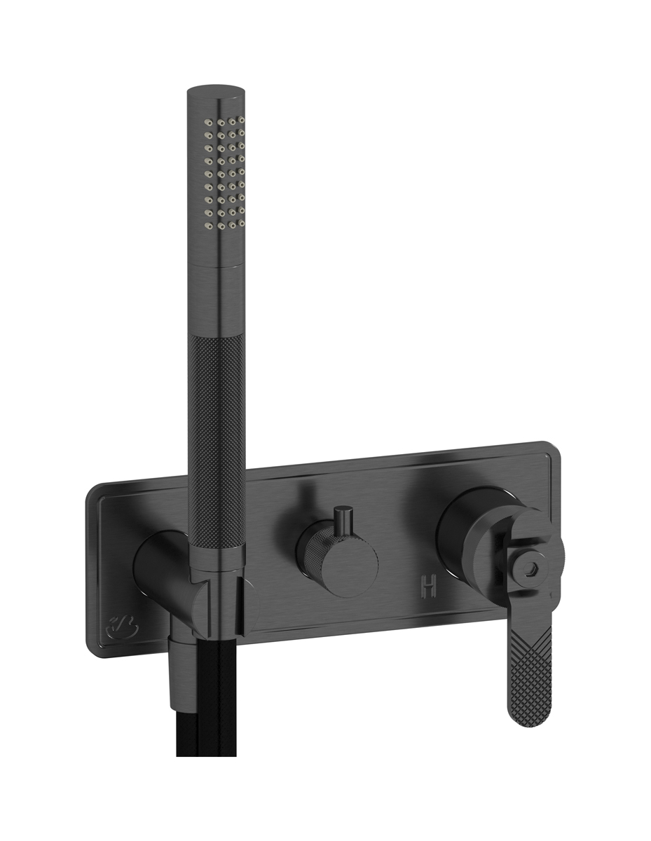 Внешние части встроенного в стену смесителя на 3 потребителя в комплекте с душевым гарнитуром. WE ARE IB b2314cs Brushed Black Chrome Bold