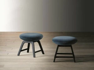 Meridiani Низкий табурет из ткани с подставкой для ног Jo & jill