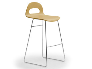 Высокий табурет из многослойной стали и саней