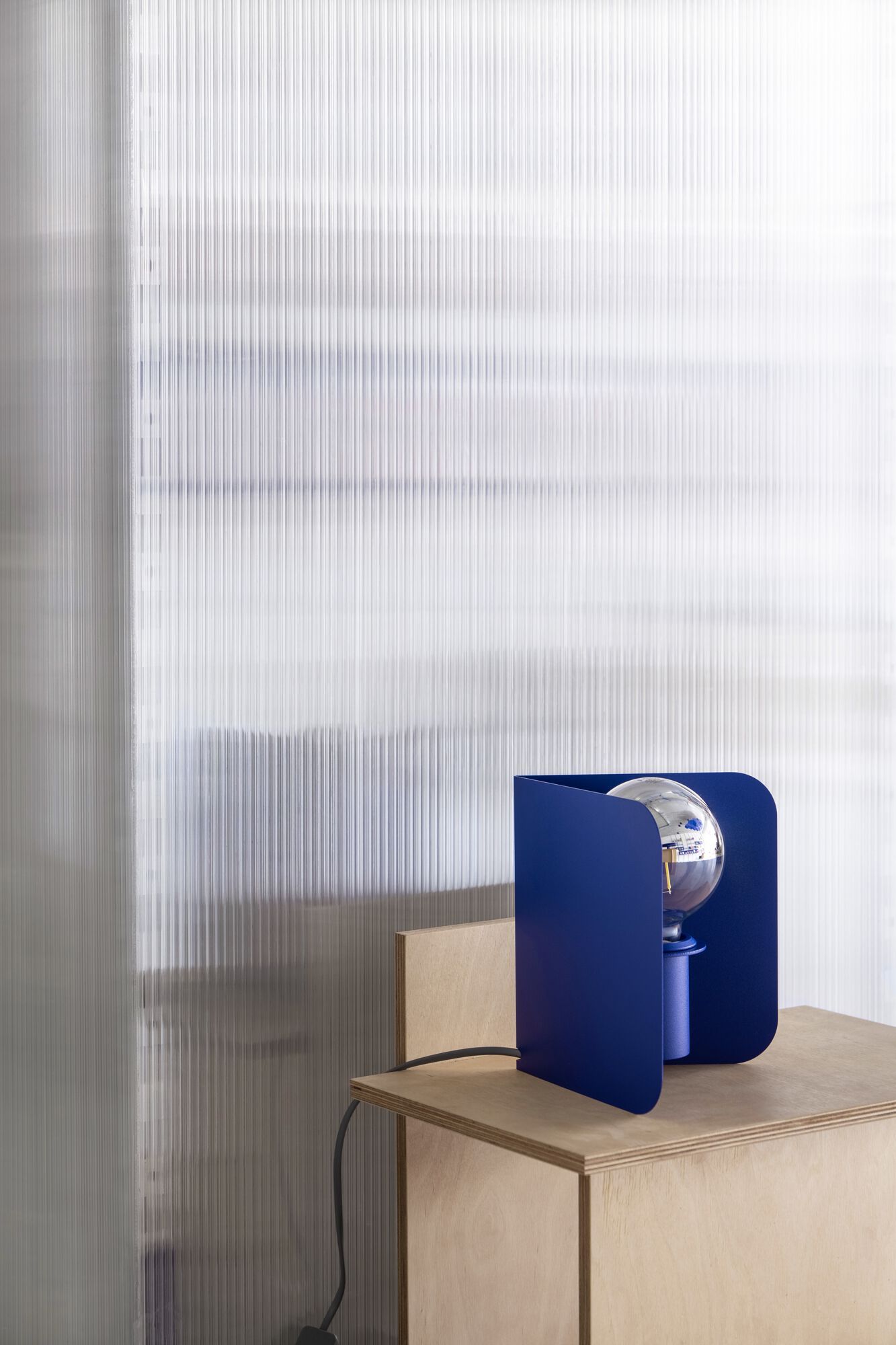 Стальная настольная лампа с порошковым покрытием +kouple Corner ARCH-00061883 - Вид №4