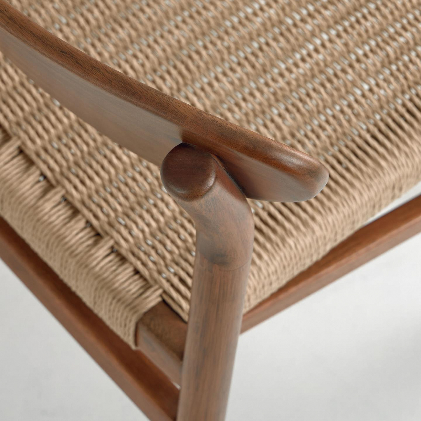 097633 Кресло из натурального эвкалипта с отделкой орех и бежевой веревки La Forma Galit  - Вид №4