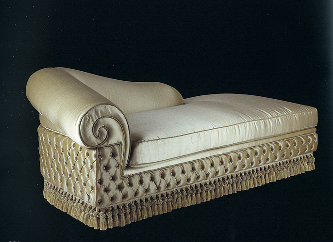 Кушетка  COLOMBOSTILE 0135 DR CLASSICO