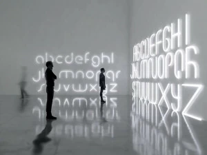 Artemide Настенная светодиодная световая буква Alphabet of light