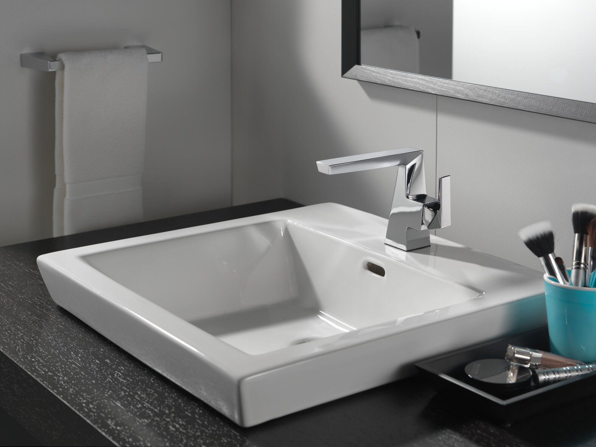 543-MPU-DST Смеситель для ванной с одной ручкой Delta Faucet Trillian Хром  - Вид №3