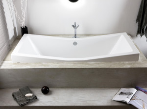 2-местная акриловая ванна с полуприцепом