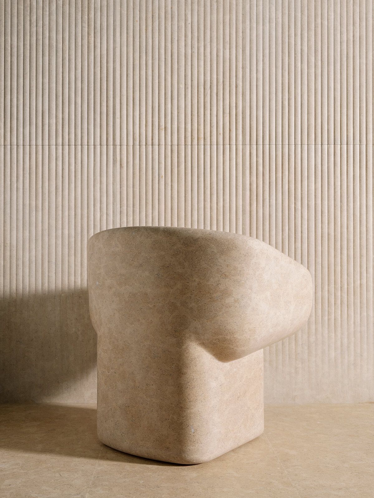 Мраморное вращающееся кресло с подлокотниками LUCE DI CARRARA Козимо ARCH-00140402 - Вид №1