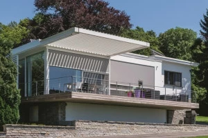 RENSON Моторизованная пергола с регулируемыми жалюзи