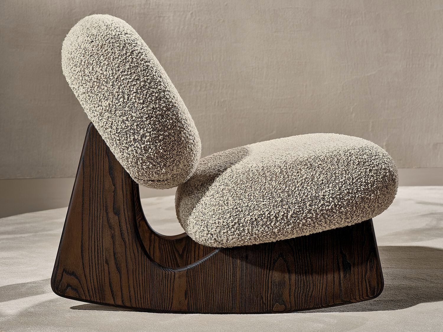 Мягкое кресло-качалка с деревянной основой Naturedesign Home ARCH-00133279 - Вид №2