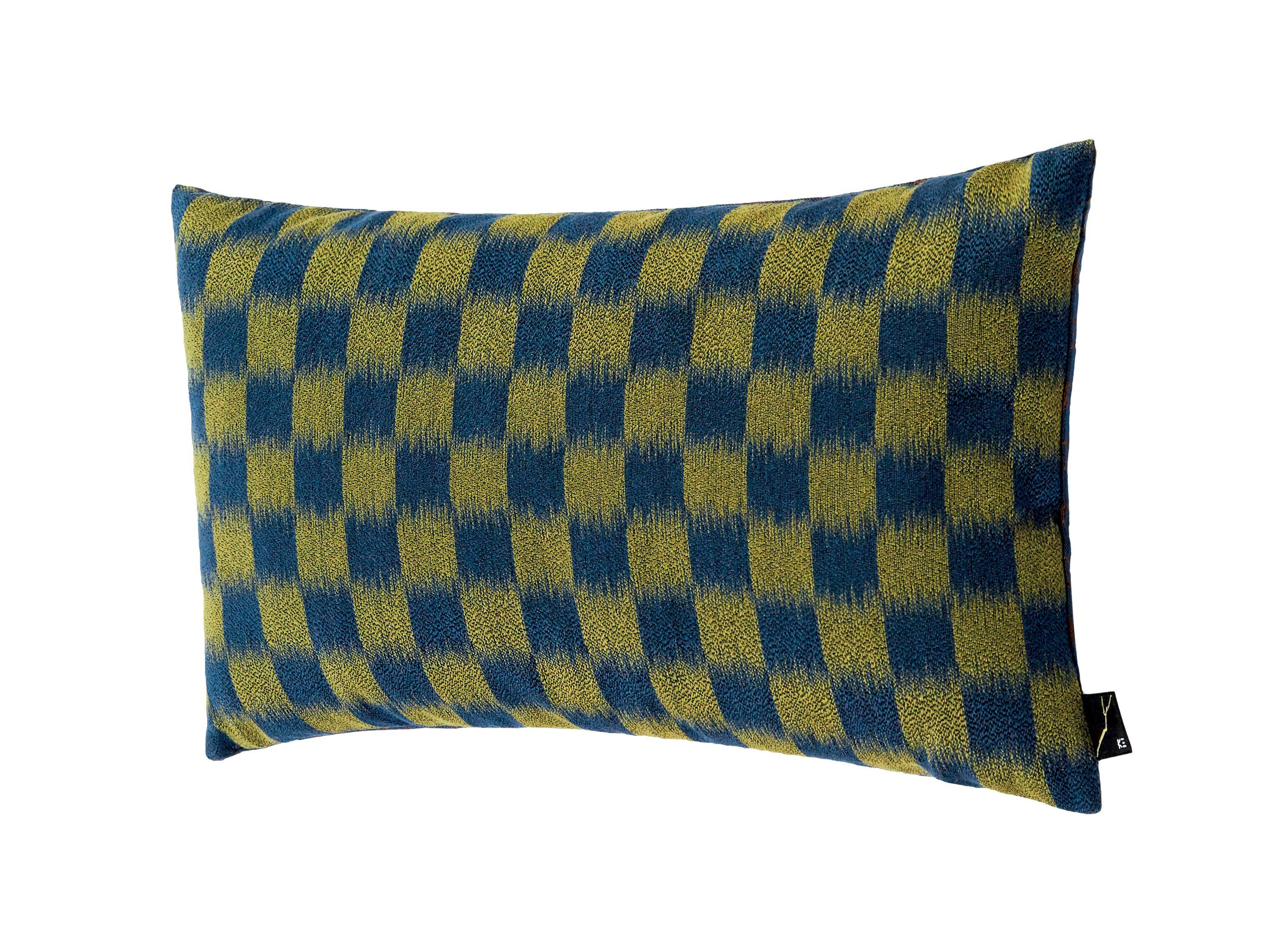 Узорчатая прямоугольная подушка K-3 Shogun Blue ARCH-00153119