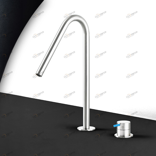 Смеситель для раковины сталь глянцевая с синей ручкой Toki Radomonte TKI31LCIL26